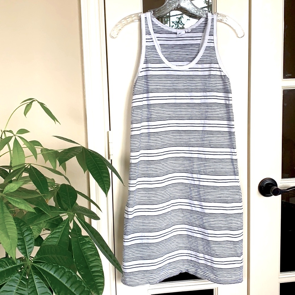 Gap black & white racer back tank dress, Small